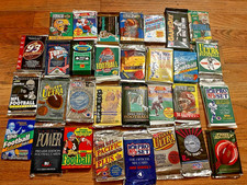 NFL Huge Bulk Lot of 500 Unopened Vintage Football Cards in Wax Foil Packs Box picture