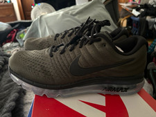 Nike Air Max 2017 Men’s Low Top Running Sneakers Cargo Khaki/Black 849559-302 picture