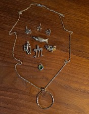 Vintage Signed Monet/Avon Gold Plated Charm Holder Necklace 24