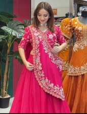 LEHENGA CHOLI INDIAN BOLLYWOOD WEDDING PARTY WEAR PAKISTANI INDIAN LEHNGA EID picture