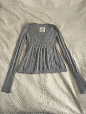 Vintage HTF Medium Hollister gray cable-knit deep v-neck babydoll sweater picture