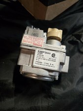 Robert Shaw Natural Gas Valve NEW & Complete picture