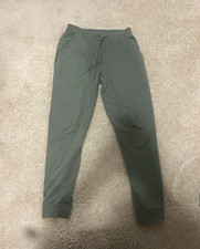 Men’s medium Lululemon city sweat joggers picture
