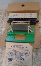 POSTWAR VINTAGE LIONEL #3472 O GAUGE OPERATING MIK CAR AND PLATFORM IN ORIGINAL picture