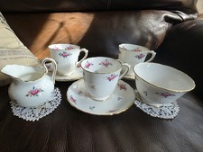 Vtg Royal Chelsea 4104A English Bone China Partial Tea Set - 6 Pc Pink Rose Buds picture