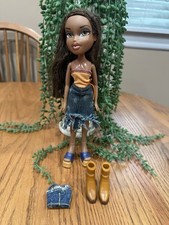 Vtg Bratz Strut It Sasha Doll With Original Outfit Accessories 2001 MGA W Extras picture