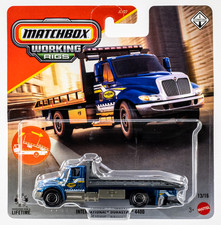 2026 Matchbox Working Rigs #13 International Durastar 4400 BLUE METALLIC | FSC picture