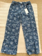 Flying Angel Floral Print Wide Leg Jeans Soft Denim . Light Blue  Size 5/27 Cute picture