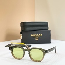 Moscot Dolt Modern Vintage Round Sunglasses Ideal For Daily Commute picture