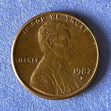 Lincoln Memorial 1982-D Denver Business Strike  95% Copper BN picture