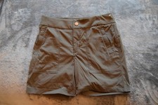 New Athleta Trekkie Bermuda 2.0 Shorts Olive Green Women Size 0 Ripstop NWOT picture