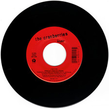 The Cranberries Linger / Dreams 45 RPM Vinyl Record Island 1993 picture