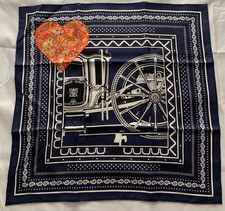 Hermes Balade en Berline Application Coeur bandana 70 Mint gift picture
