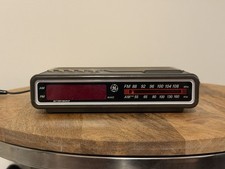 Vintage GE Digital Clock Radio 7-4612A Woodgrain Alarm AM FM Tested Works VGC picture