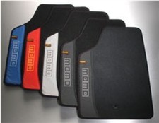 MOMO UNIVERSAL FLOOR MATS T2000 TYPE 