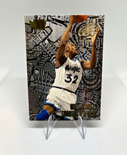 Fleer 1995-96 Fleer Metal Nuts & Bolts Insert Shaquille O'Neal #215 Magic picture