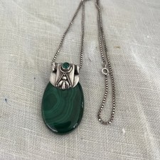 Sterling  .925  Malachite Oval Bezel Pendant Necklace 20