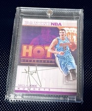 Panini 2016-17 NBA International Hot Signatures Facsimile Jokic #19 Auto picture