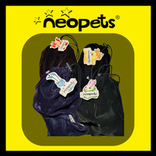 Vintage 2001 Neopets Velvet Bag – JAKKS Pacific – Aisha, Scorchio, Cybunny & Chi picture