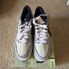 Nike Dunk Low Union LA Pistachio Gray/White/Yellow DJ9649-401 NIB Size 10.5 picture