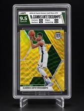 2019 Panini Mosaic Giannis Antetokounmpo #75 Gold Wave HGA 9.5  picture