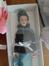 Madame Alexander 40s New York Fashion Plate Amanda Fairchild w Box picture