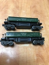 Lionel #3459 Automatic Dump Car in FOREST GREEN  One Working Lot of 2 s14 picture