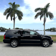 2013 Cadillac Escalade PLATINUM EDITION 19 SERVICE RECORDS ON CLEAN CARFAX picture