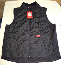 Milwaukee Men's X-Large Black FREEFLEX Lightweight Insulated Vest picture