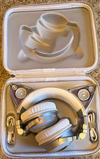 Ariana Grande Brookstone Limited Edition Over-Ear Bluetooth Headphones w/Cables picture