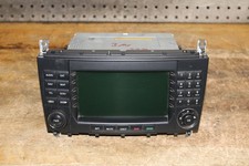 MERCEDES BENZ OEM W203 C230 C280 C350 FRONT NAVIGATION SCREEN RADIO DECK 05-07 picture