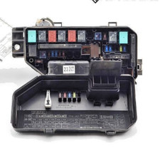2010-2011 Honda Crosstour Engine Fuse Box Assembly OEM picture