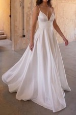 A-Line Sweep-Brush Train Satin Wedding Dress Size 12 picture