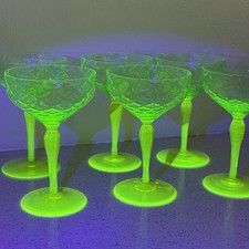 Antique Pukeberg Turkey Tracks Royal Fan Uranium Vaseline Wine Glass 6” picture