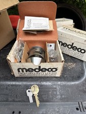 Medeco D11 Double Sided High Security Deadbolt w/keys picture