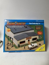 Vintage 1993 ERTL Farm Country Dealership Playset  Complete picture