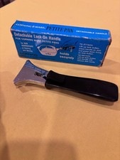 Corning Ware Detachable Handle. New in Box picture