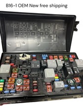 OEM 2011-2017 Buick Regal 2.4L Fusebox Fuse Box Relay Module 13222782  picture