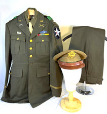 WWII US ARMY OFFICER UNIFORM SET NAMED 1942 COAT 2ND INFANTRY DIVISION PATCH picture
