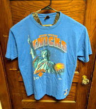 RARE Nutmeg 90s New York Knicks Liberty Print Ewing Starks Licensed 1994 XL USA picture