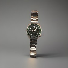 Seiko Prospex Automatic 200m Diver 42mm Green Dial Compass Bezel Date picture