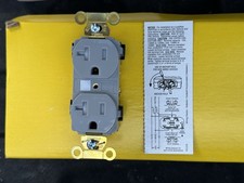 (10 Pack) Hubbell HBL 5362 GYTR Duplex Receptacle 125V 20A, 2-Pole/3-Wire picture