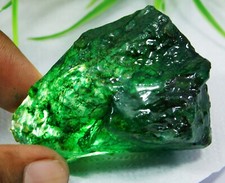 364.85 Ct Natural Colombian Green Emerald Rough Loose Gemstone picture