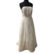 Davids Bridal Wedding Dress Size 12 Strapless Beaded Tiered Ball Gown w Train picture