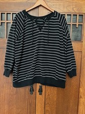 Torrid Women’s 1X Plus Black White Striped Cropped 3/4 Sleeve Lace-Up Knit picture