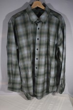 Men’s Sir Pendleton Green plaid Button Up Large 100 percent wool picture