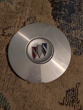 #M (1) 97-05 Buick Allure Regal Lacross Century  SILVER Center Hub Cap 10254321 picture