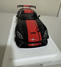 AUTOart 1/18 Dodge Viper 1:28 Edition ACR Black/Red Stripe 71732 picture