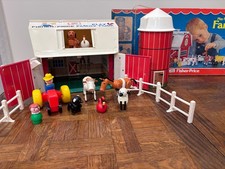 Vintage Fisher Price Little People Play Family Farm 915 ORIG  BOX,   Great Shape picture