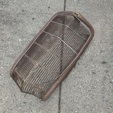 1935 Ford GRILLE w/ TRIM Original picture